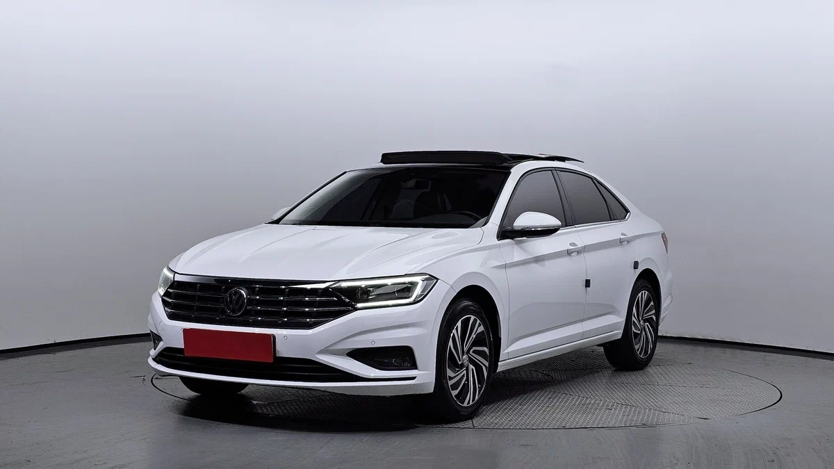 Volkswagen Jetta купить в Екатеринбурге