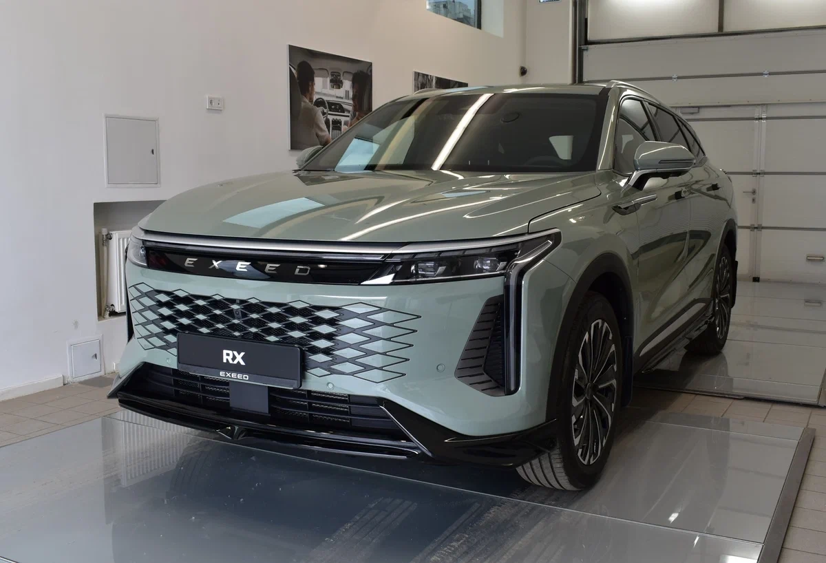 EXEED RX с автосалона по цене от 4 550 000 рублей
