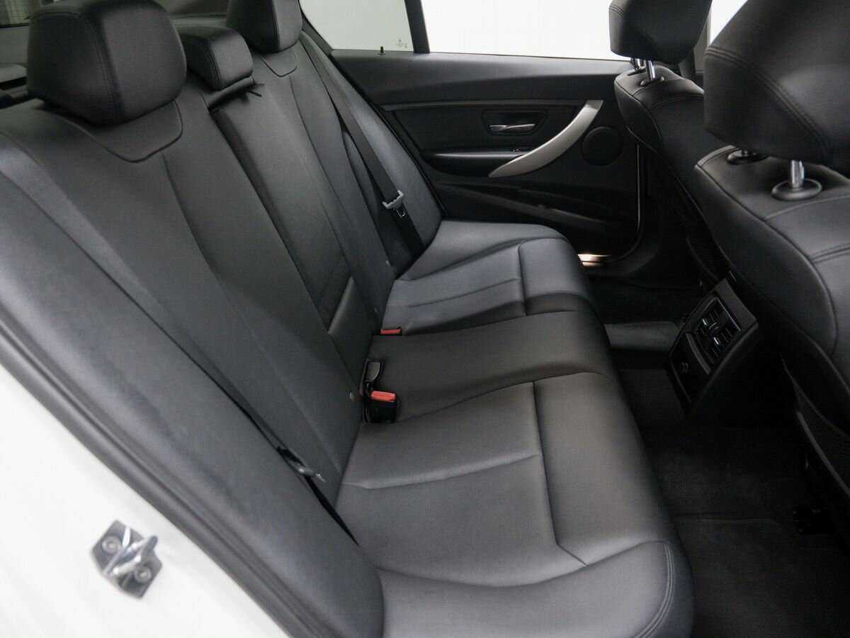 Купить БМВ 3 серии, 2015, 133 632 км.. Фото: #8