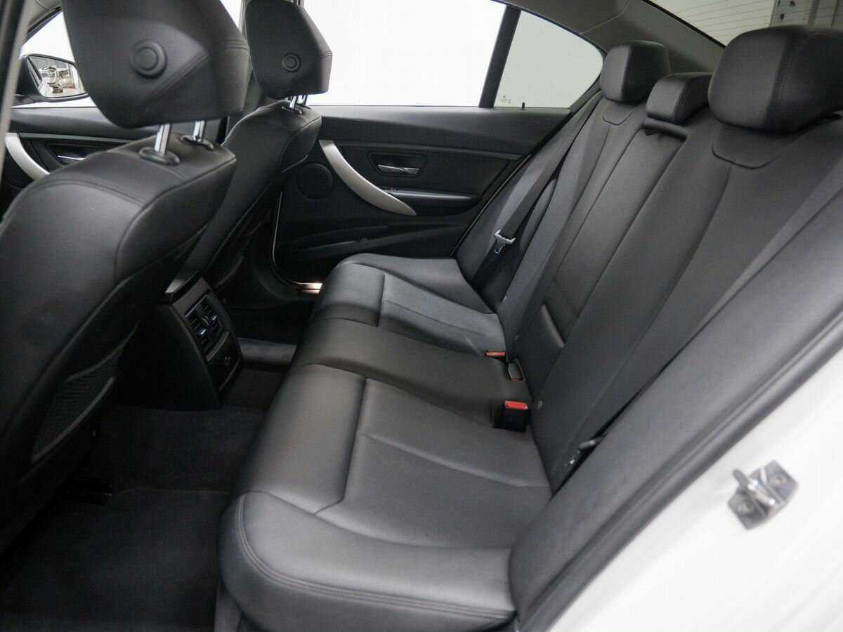 Купить БМВ 3 серии, 2015, 133 632 км.. Фото: #11