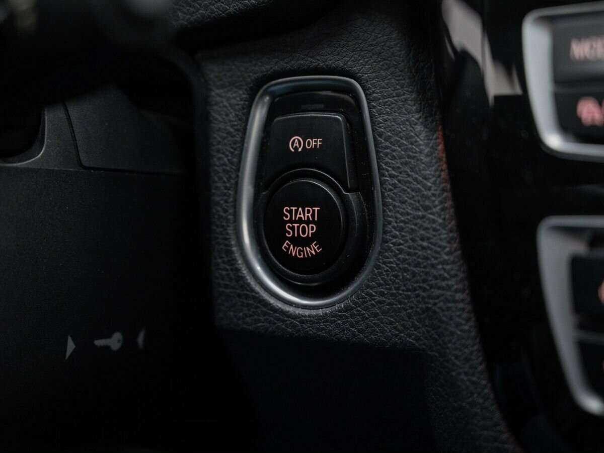 Купить БМВ 3 серии, 2015, 133 632 км.. Фото: #21