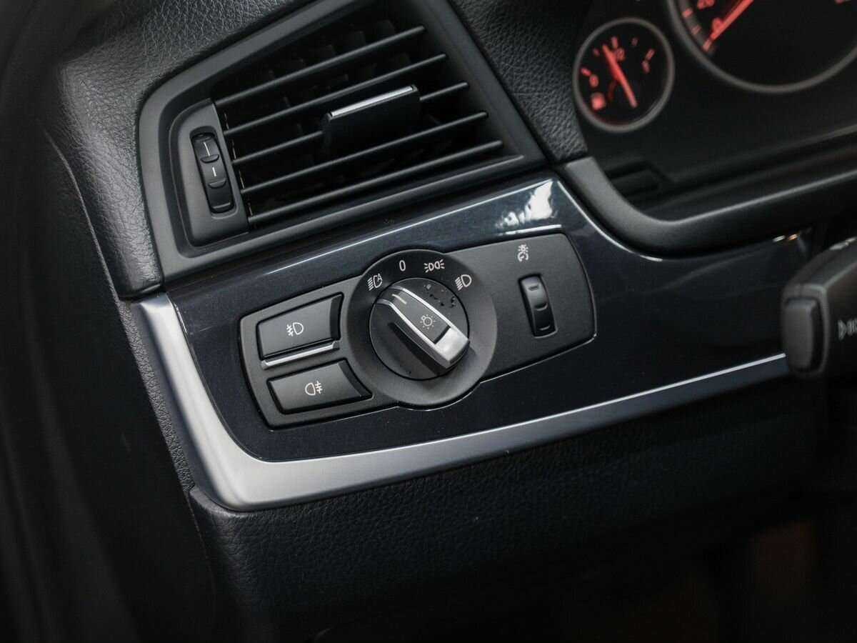 Купить БМВ 5 серии, 2013, 196 000 км.. Фото: #15