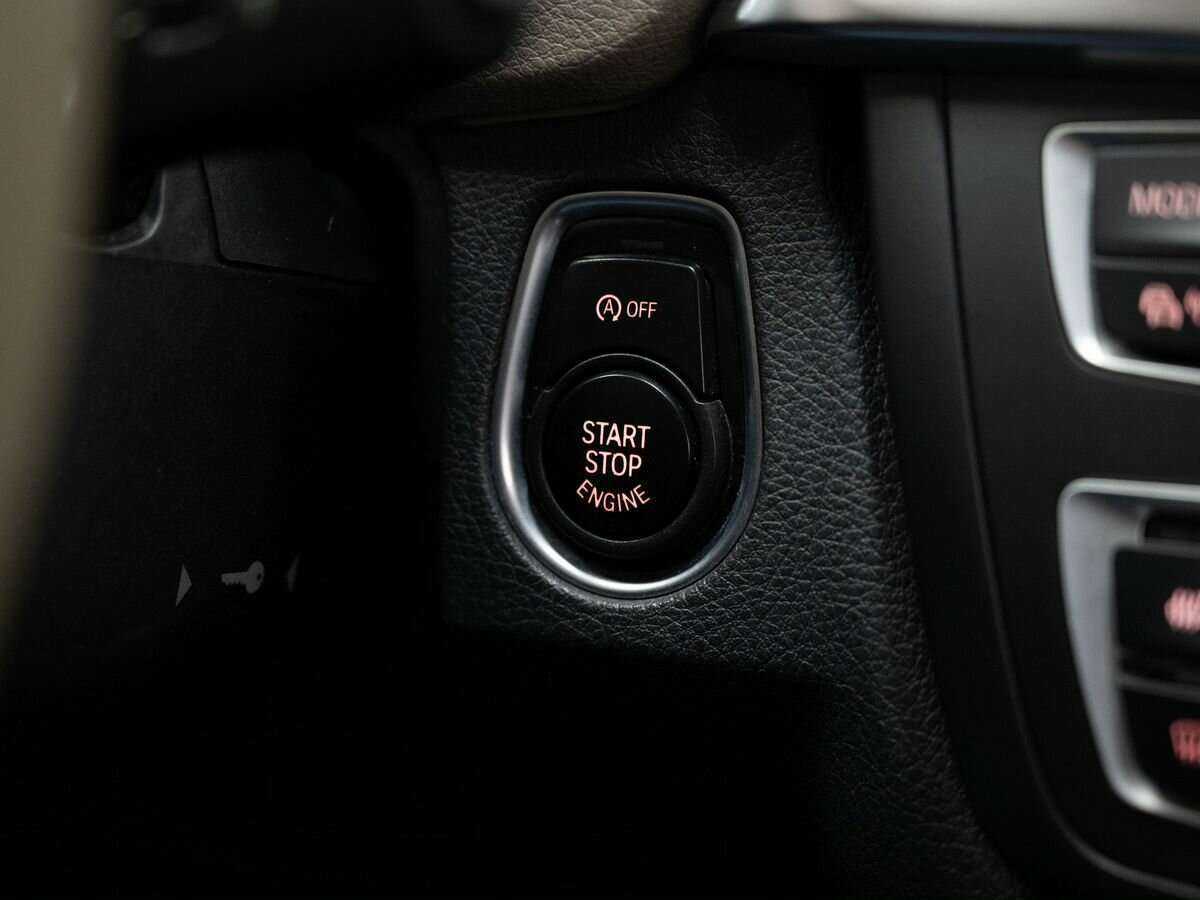 Купить БМВ 3 серии, 2012, 172 807 км.. Фото: #17