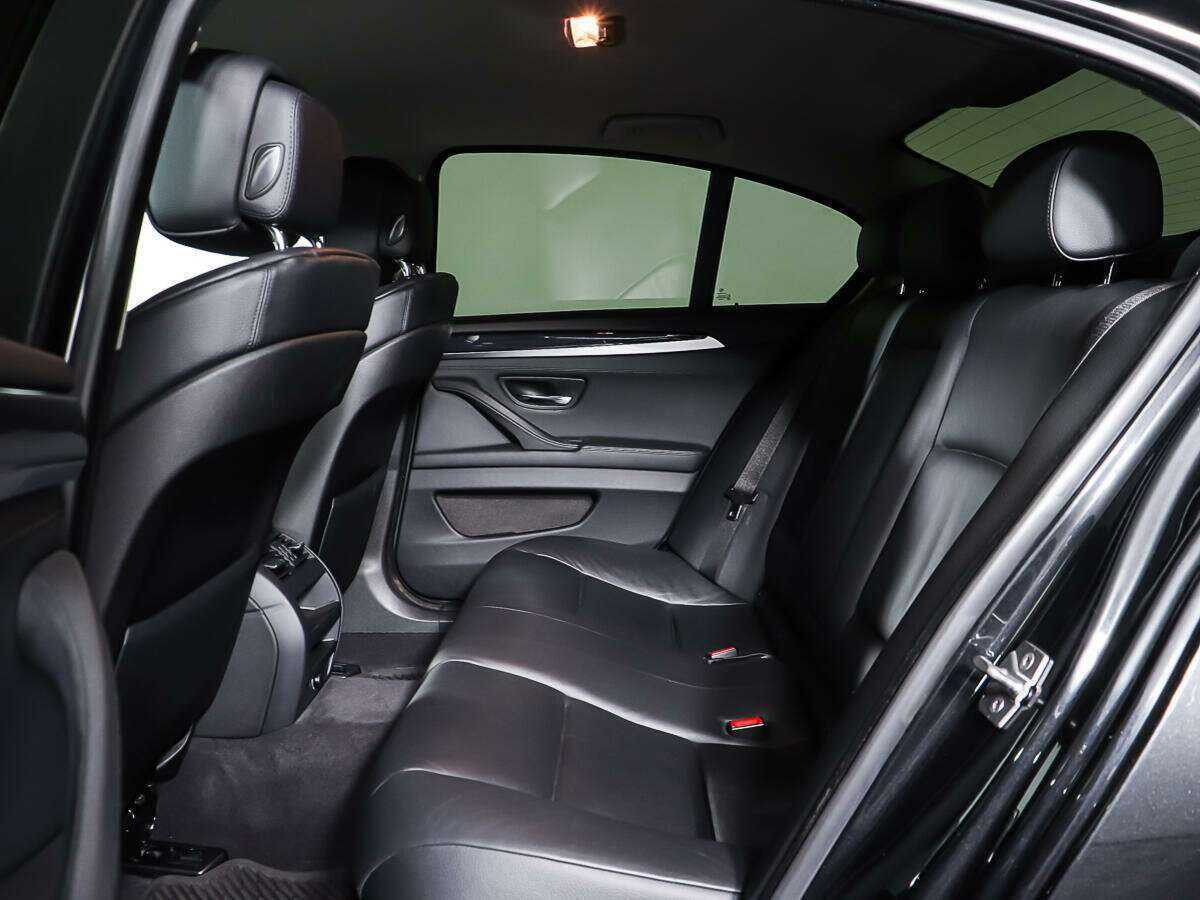 Купить БМВ 5 серии, 2012, 151 647 км.. Фото: #9