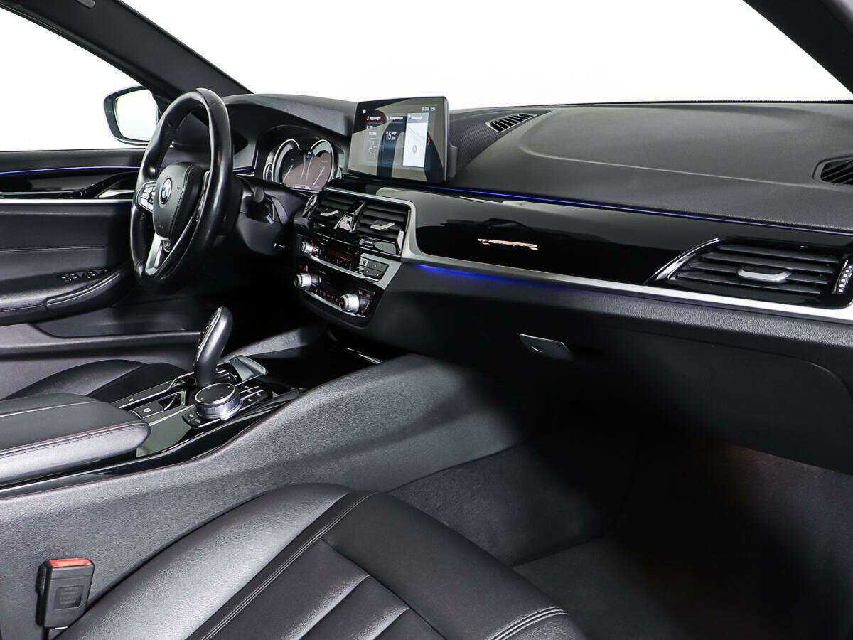 Купить БМВ 5 серии, 2017, 223 406 км.. Фото: #10