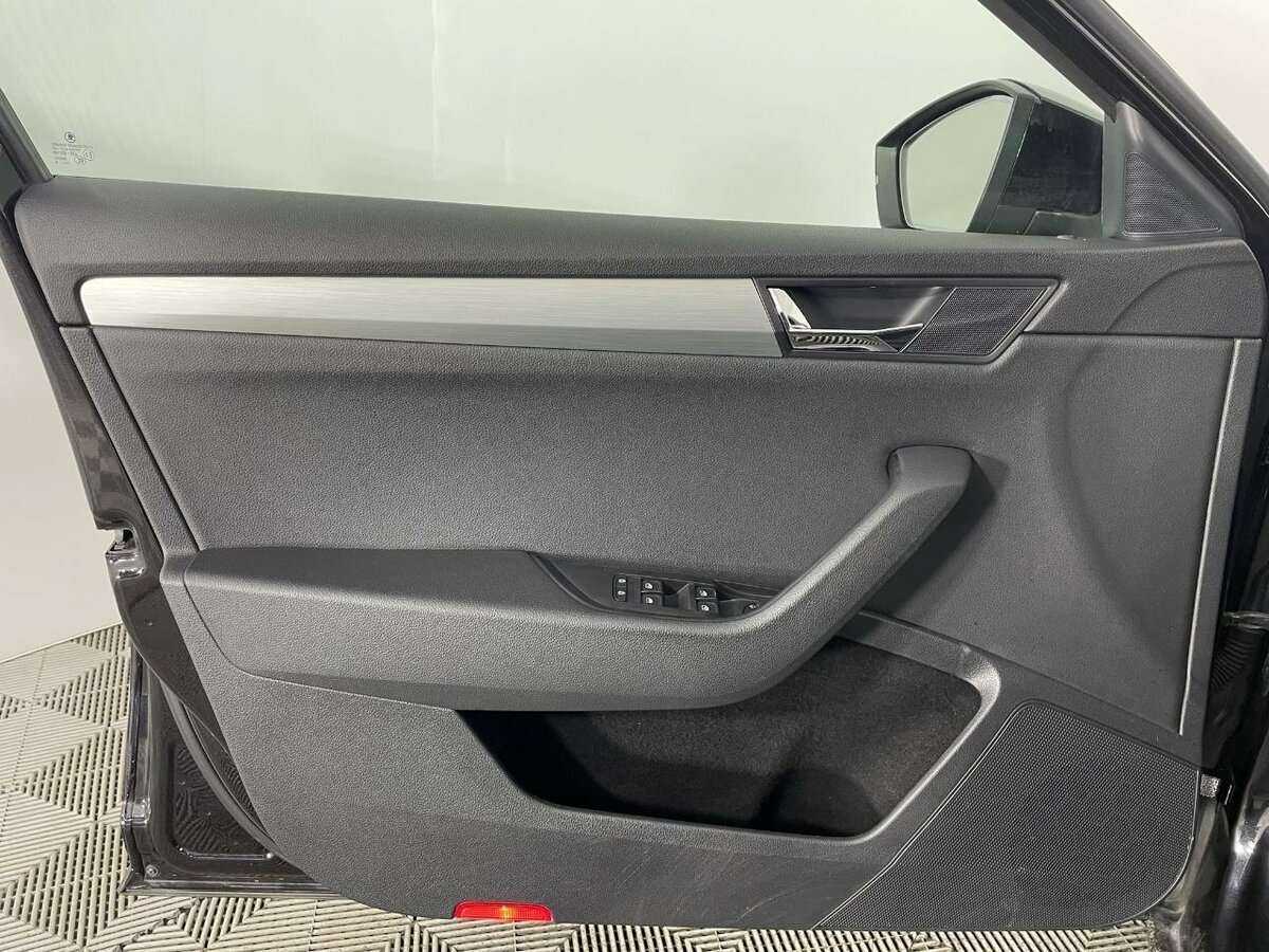 Купить Шкода Суперб, 2018, 84 329 км.. Фото: #7