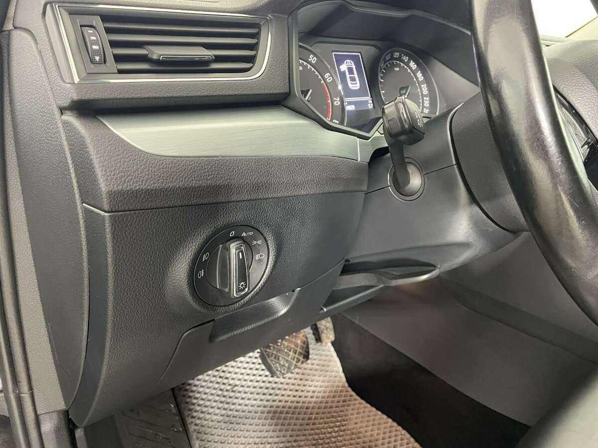 Купить Шкода Суперб, 2018, 84 329 км.. Фото: #8