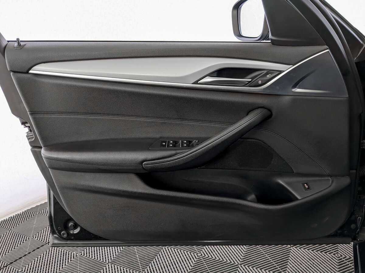 Купить БМВ 5 серии, 2018, 187 995 км.. Фото: #14