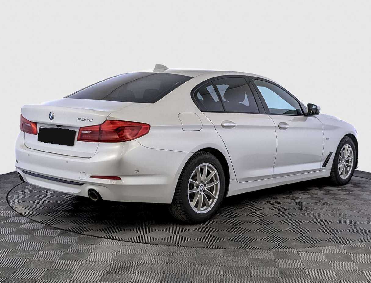 Купить БМВ 5 серии, 2017, 141 423 км.. Фото: #4