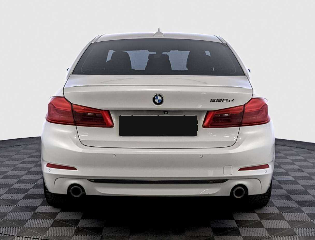 Купить БМВ 5 серии, 2017, 141 423 км.. Фото: #5