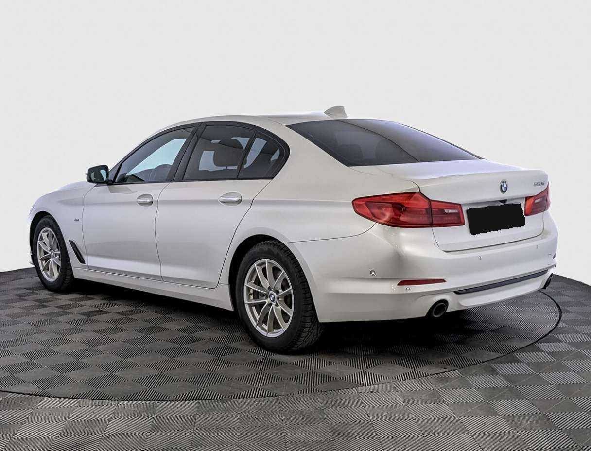 Купить БМВ 5 серии, 2017, 141 423 км.. Фото: #6