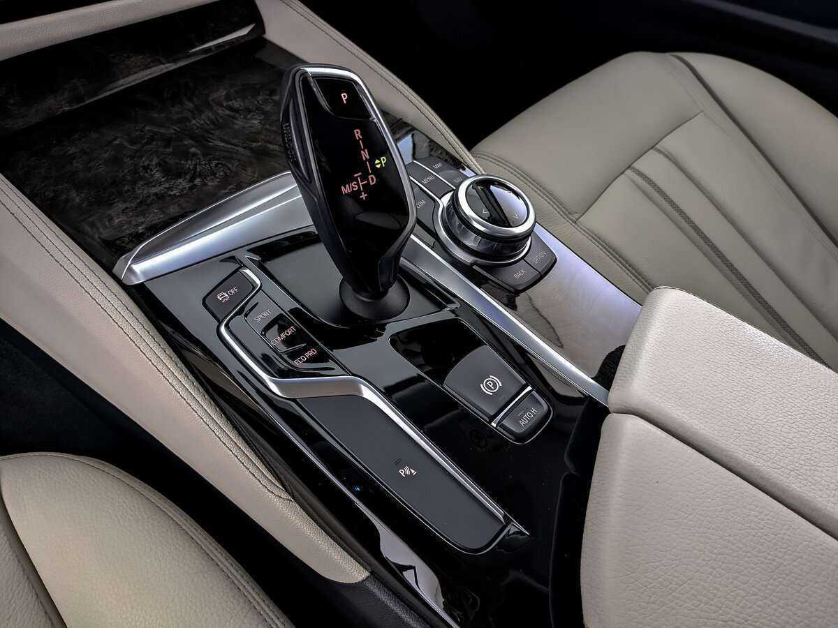 Купить БМВ 5 серии, 2017, 114 874 км.. Фото: #21