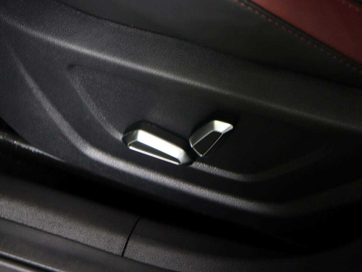 Купить Джили Кулрэй, 2023, 15 400 км.. Фото: #18