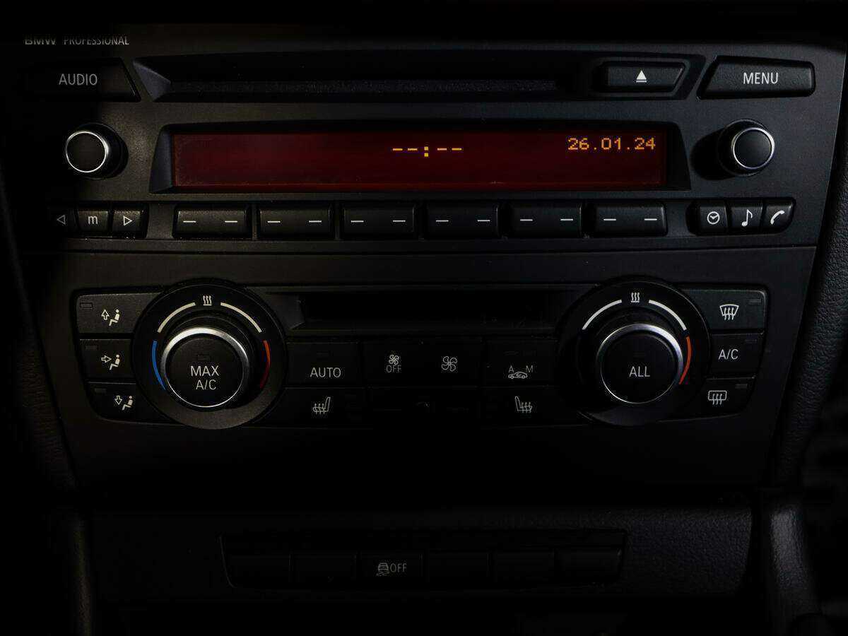 Купить БМВ Икс1, 2014, 106 525 км.. Фото: #14