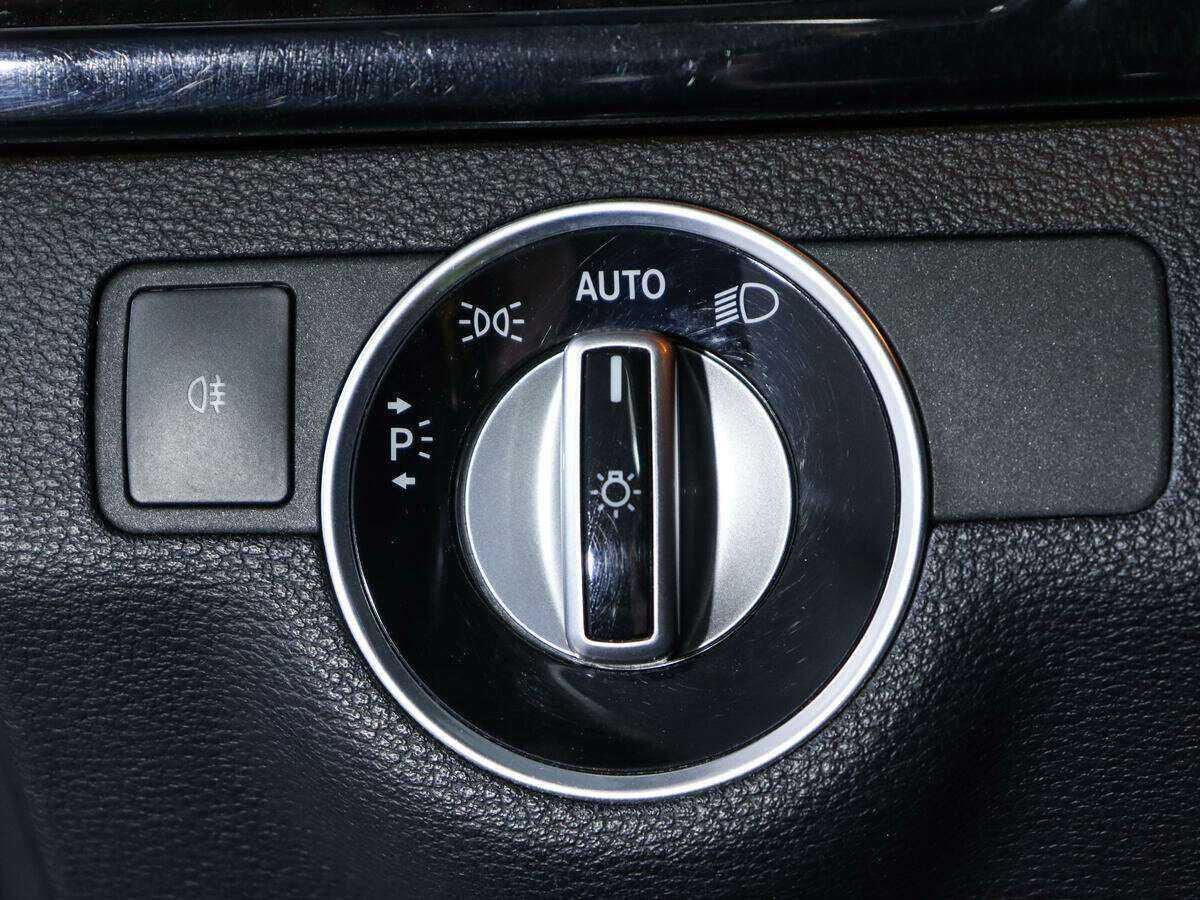 Купить Мерседес-Бенц Е-Класс, 2012, 181 641 км.. Фото: #15