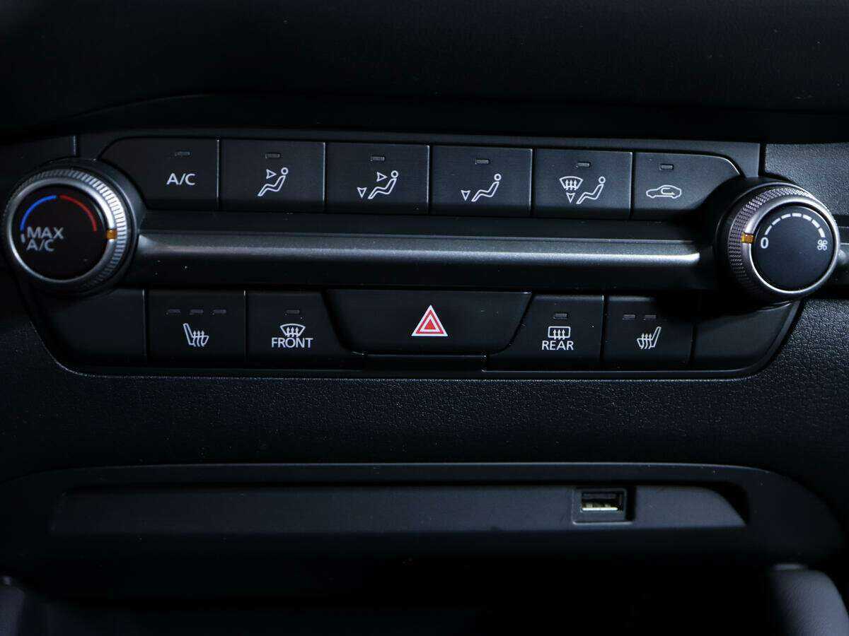 Купить Мазда 3, 2020, 44 157 км.. Фото: #17