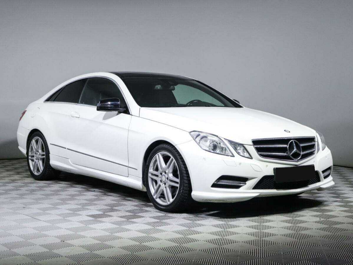 Купить Мерседес-Бенц Е-Класс, 2013, 120 600 км.. Фото: #2