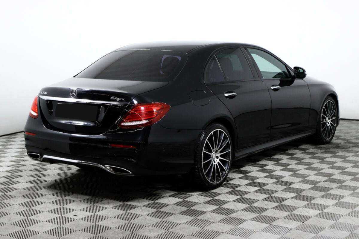 Купить Мерседес-Бенц Е-Класс, 2017, 111 000 км.. Фото: #4