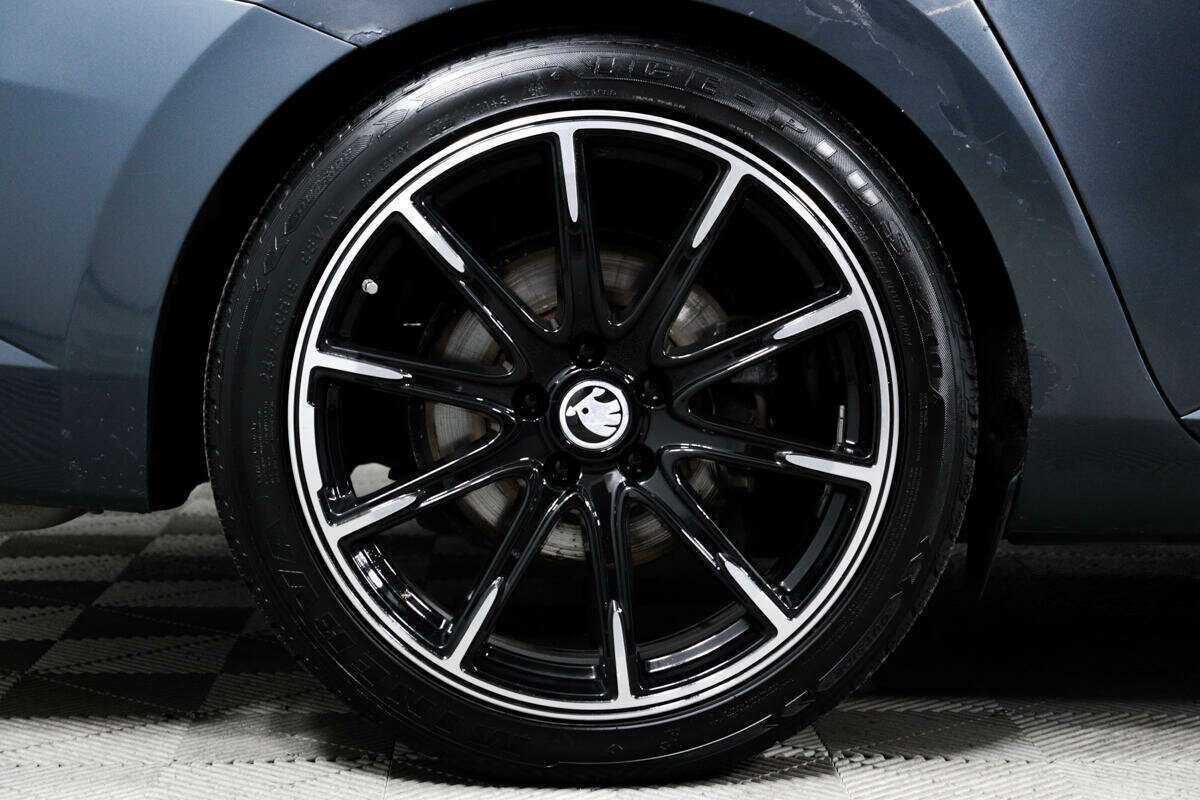 Купить Шкода Суперб, 2017, 130 024 км.. Фото: #13