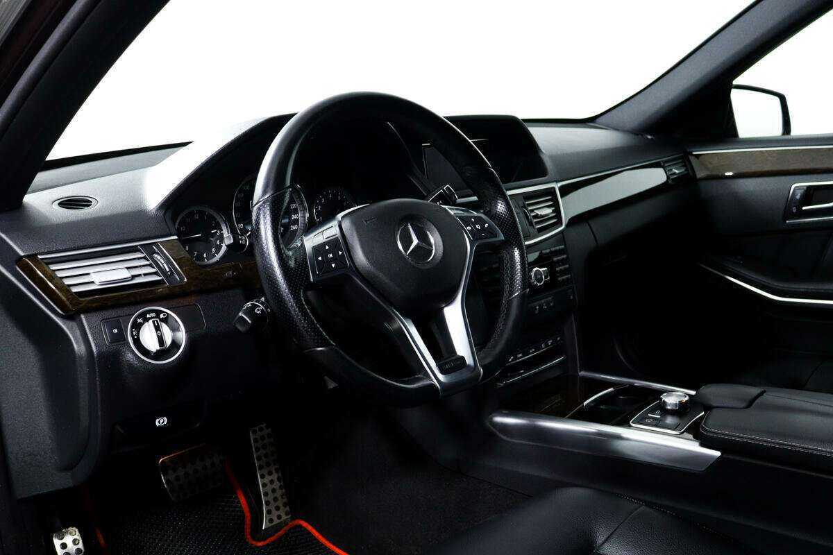 Купить Мерседес-Бенц Е-Класс, 2012, 112 598 км.. Фото: #12