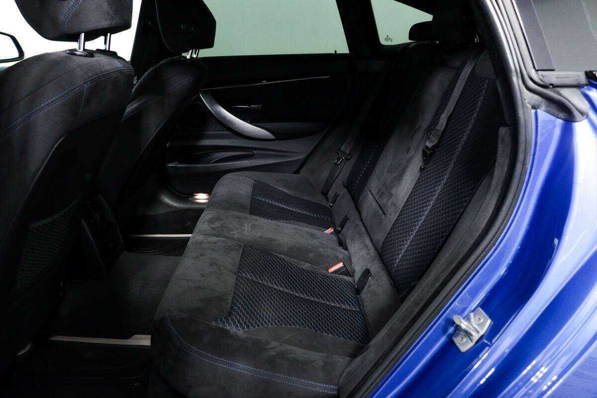 Купить БМВ 3 серии, 2017, 125 196 км.. Фото: #11