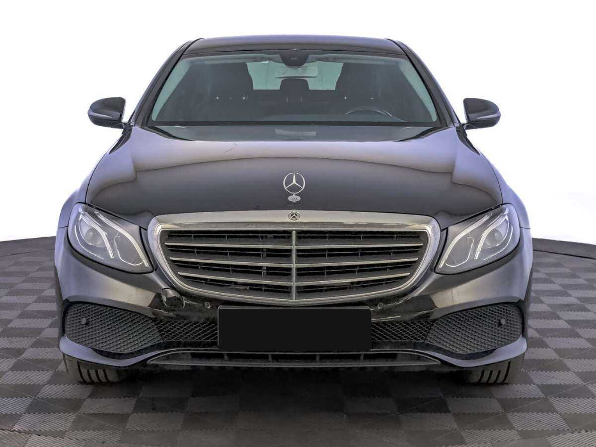 Купить Мерседес-Бенц Е-Класс, 2018, 241 284 км.. Фото: #1