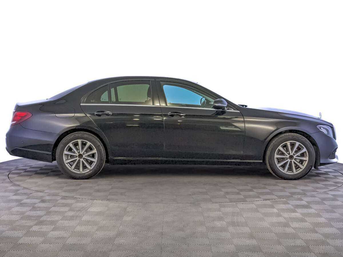 Купить Мерседес-Бенц Е-Класс, 2018, 241 284 км.. Фото: #3