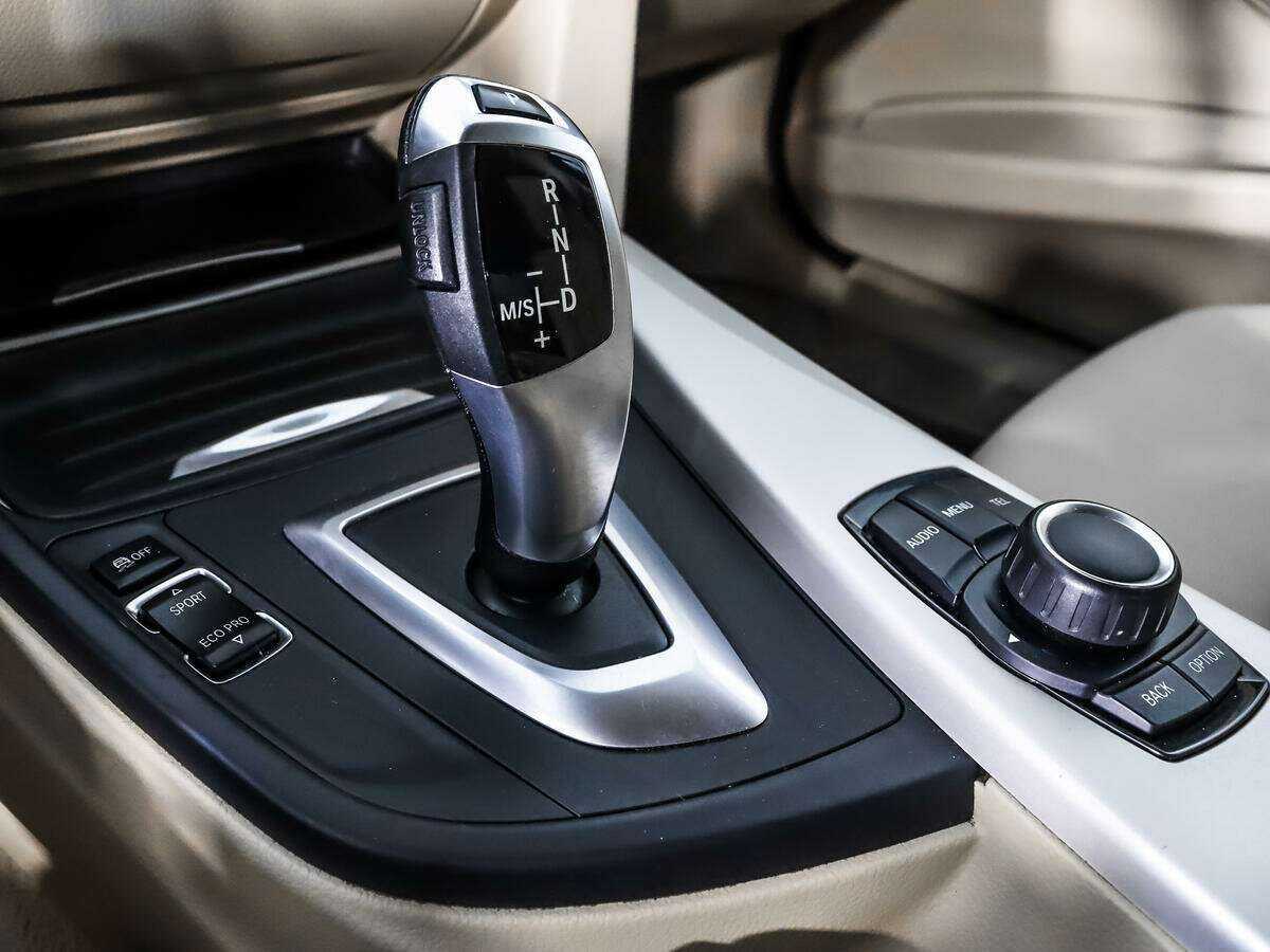 Купить БМВ 3 серии, 2013, 132 411 км.. Фото: #9