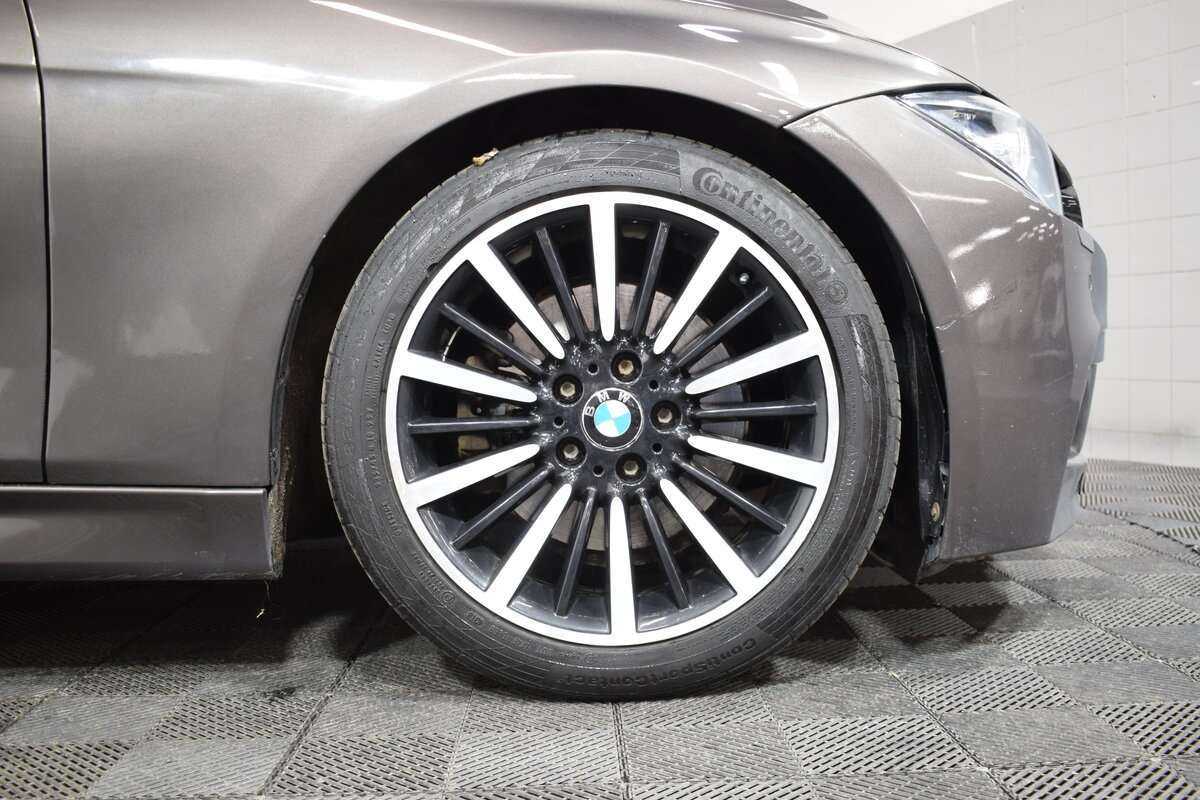 Купить БМВ 3 серии, 2012, 178 000 км.. Фото: #21