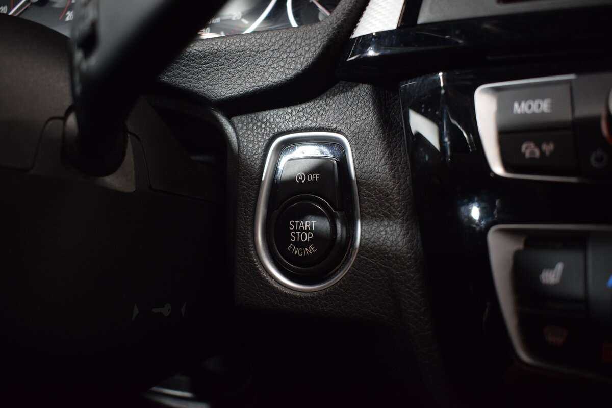 Купить БМВ 3 серии, 2018, 90 687 км.. Фото: #18