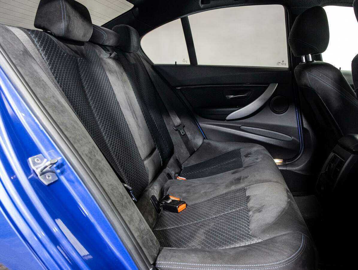 Купить БМВ 3 серии, 2017, 179 232 км.. Фото: #18