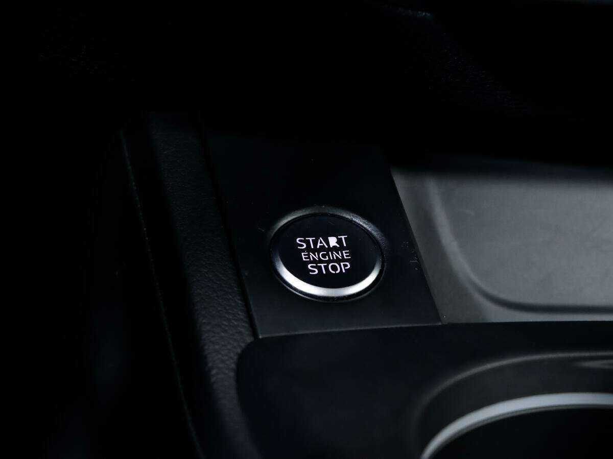 Купить Ауди А4, 2015, 182 000 км.. Фото: #11