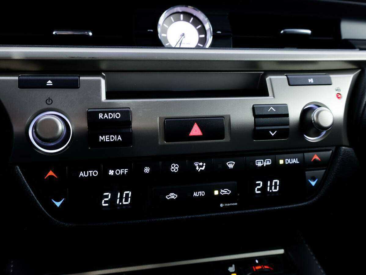 Купить Лексус ЕС, 2017, 104 501 км.. Фото: #17