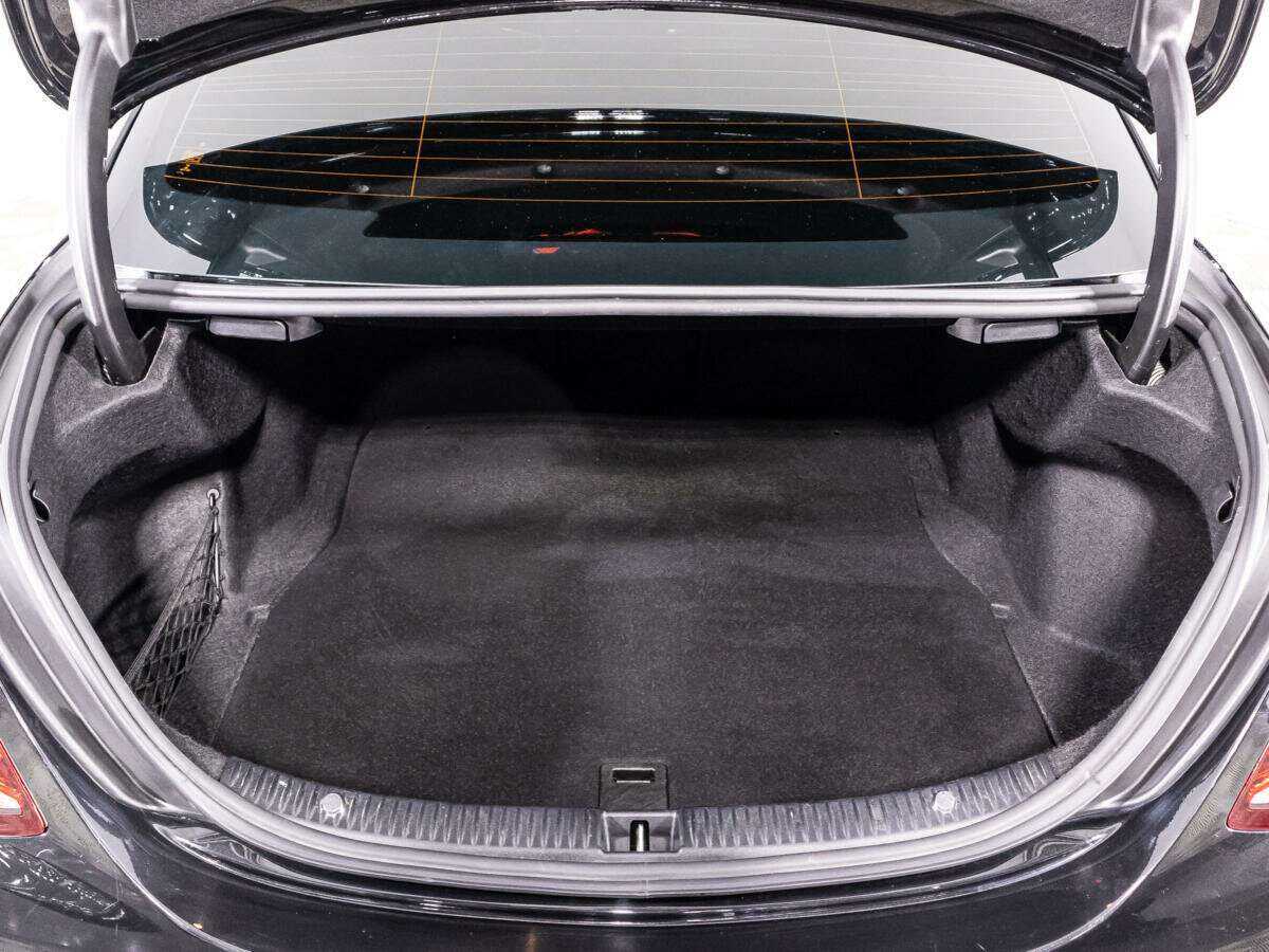 Купить Мерседес-Бенц Ц-Класс, 2018, 87 299 км.. Фото: #14