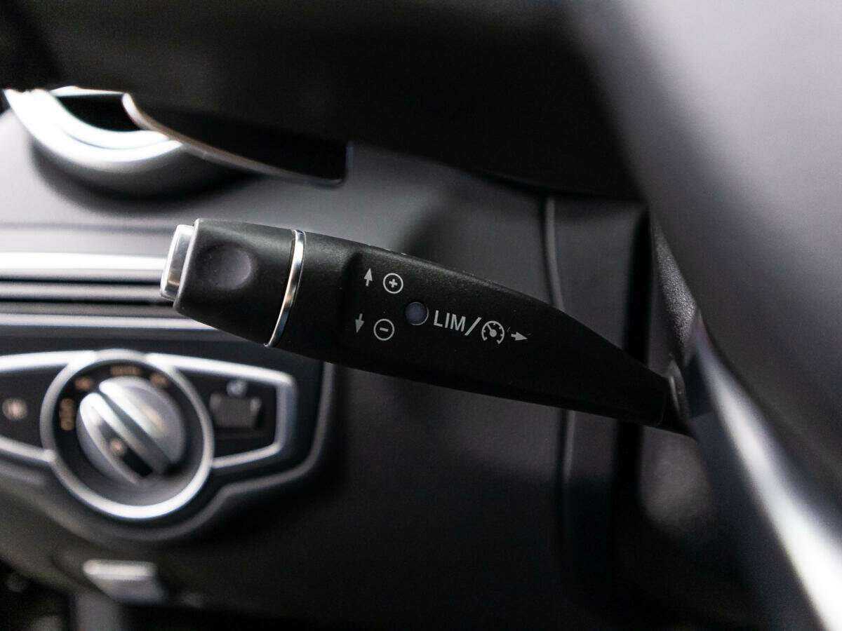 Купить Мерседес-Бенц Ц-Класс, 2018, 87 299 км.. Фото: #19