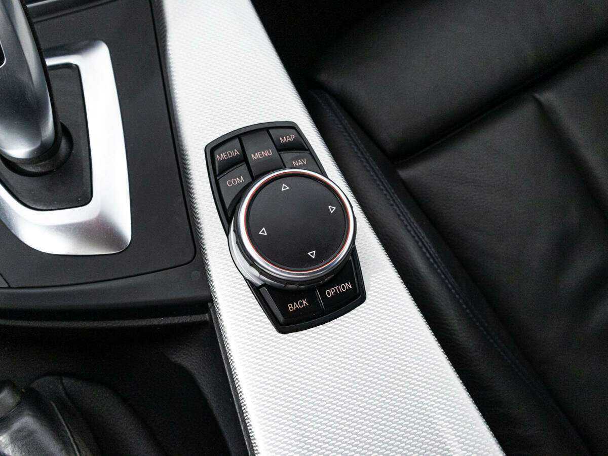 Купить БМВ 3 серии, 2018, 69 691 км.. Фото: #16