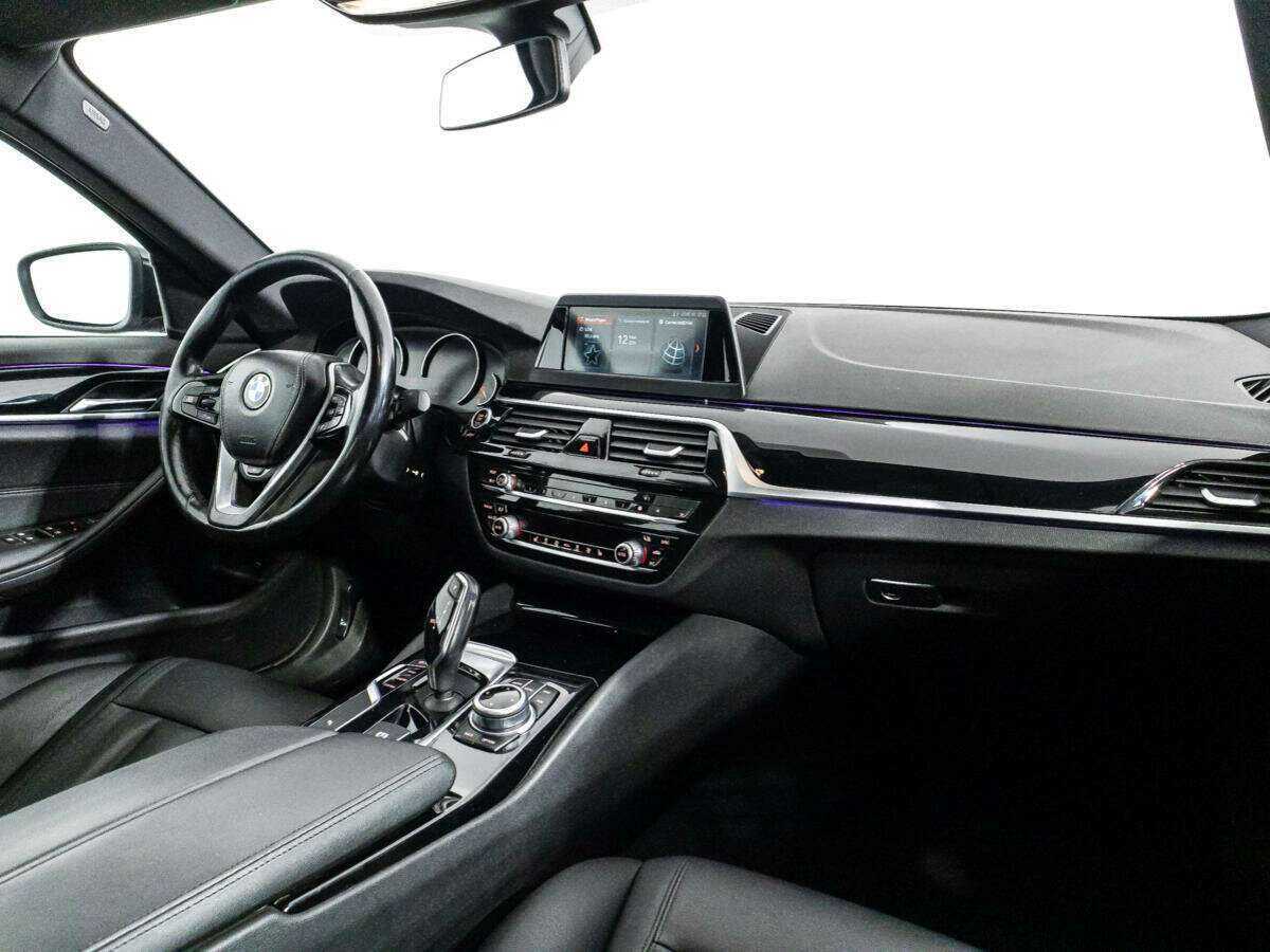 Купить БМВ 5 серии, 2017, 226 976 км.. Фото: #8