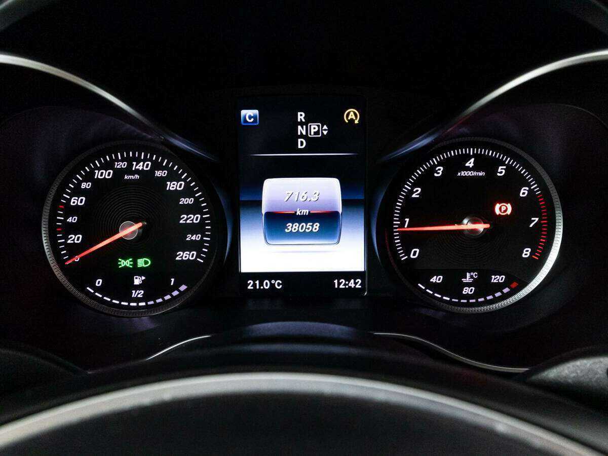 Купить Мерседес-Бенц Ц-Класс, 2015, 38 017 км.. Фото: #11