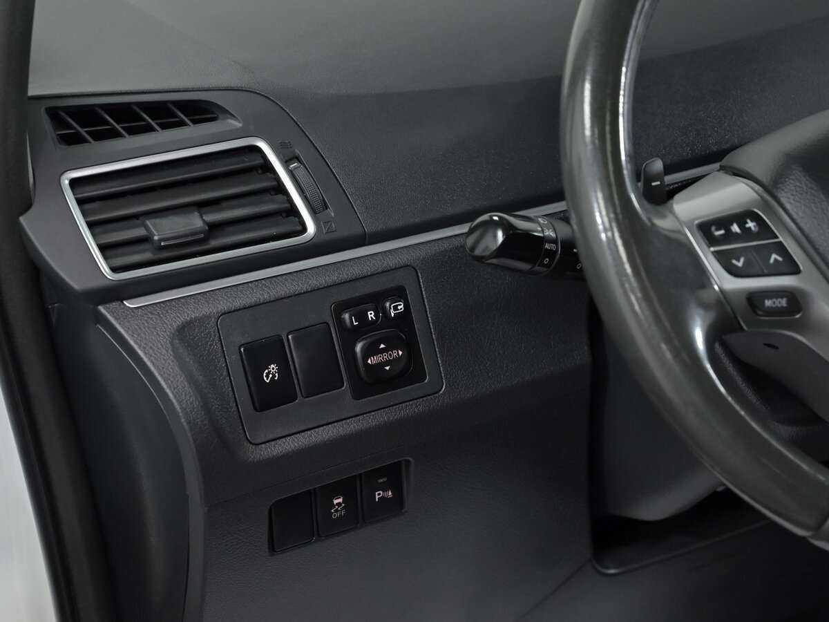 Купить Тойота Версо, 2015, 112 000 км.. Фото: #9