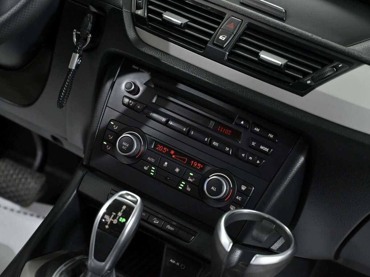 Купить БМВ Икс1, 2012, 130 000 км.. Фото: #9