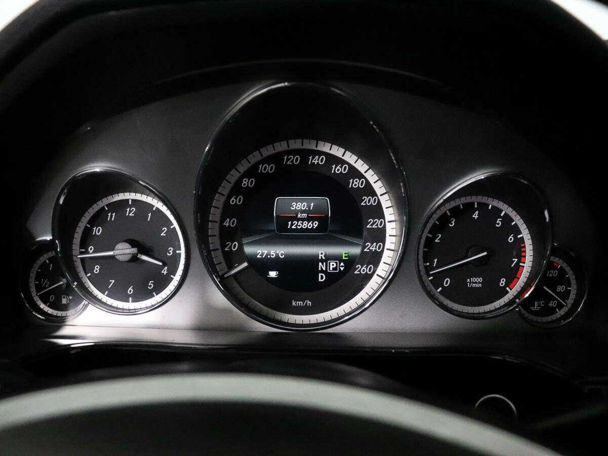 Купить Мерседес-Бенц Е-Класс, 2012, 125 868 км.. Фото: #9