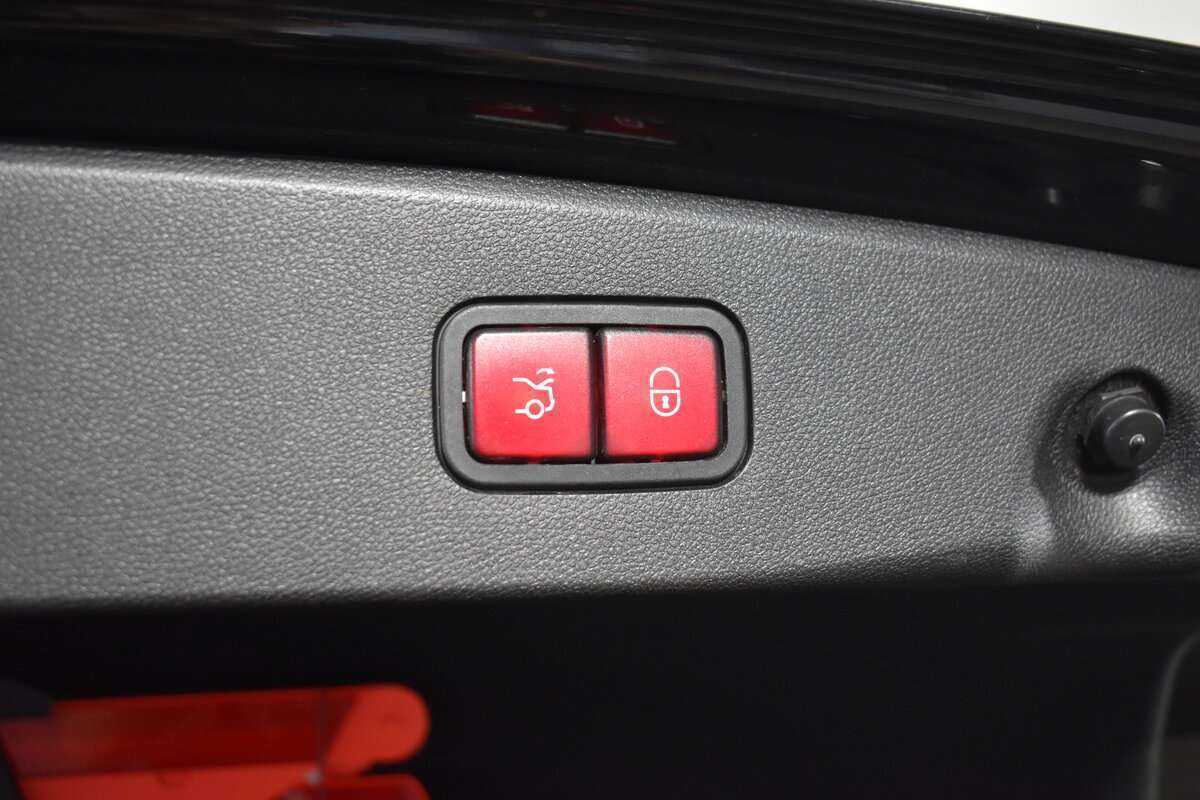 Купить Мерседес-Бенц Е-Класс, 2013, 184 400 км.. Фото: #6