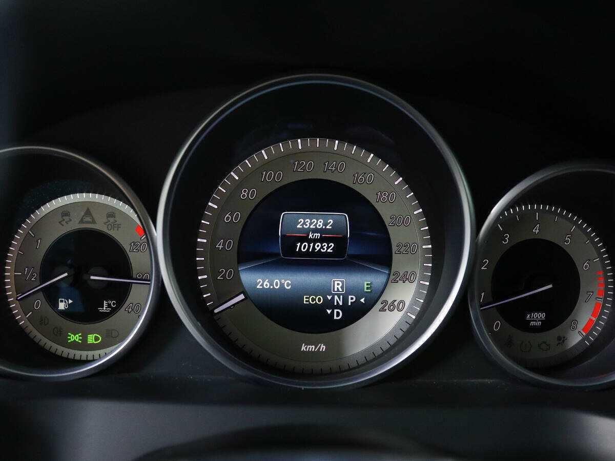 Купить Мерседес-Бенц Е-Класс, 2013, 100 000 км.. Фото: #8