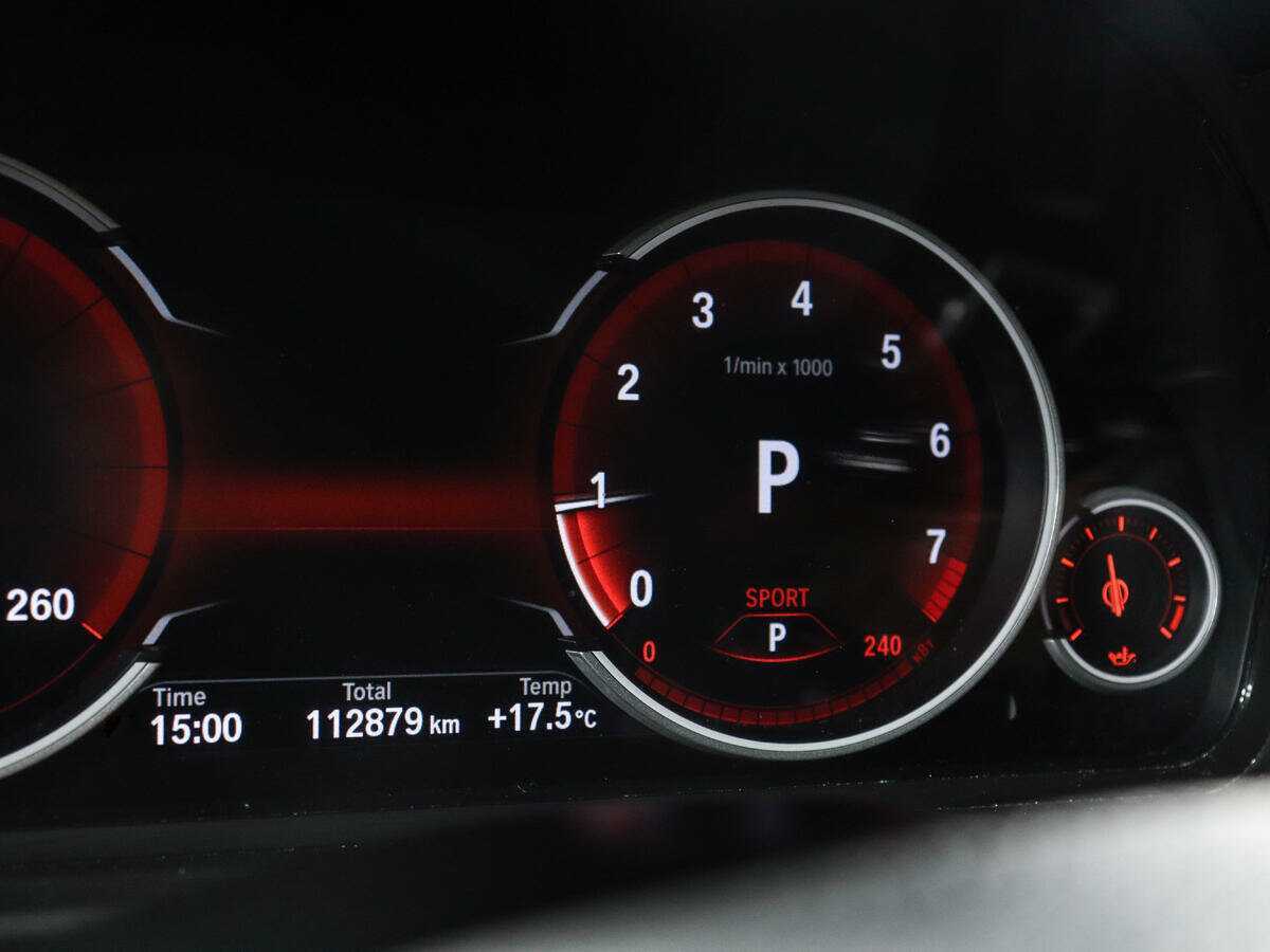 Купить БМВ 5 серии, 2016, 112 878 км.. Фото: #10