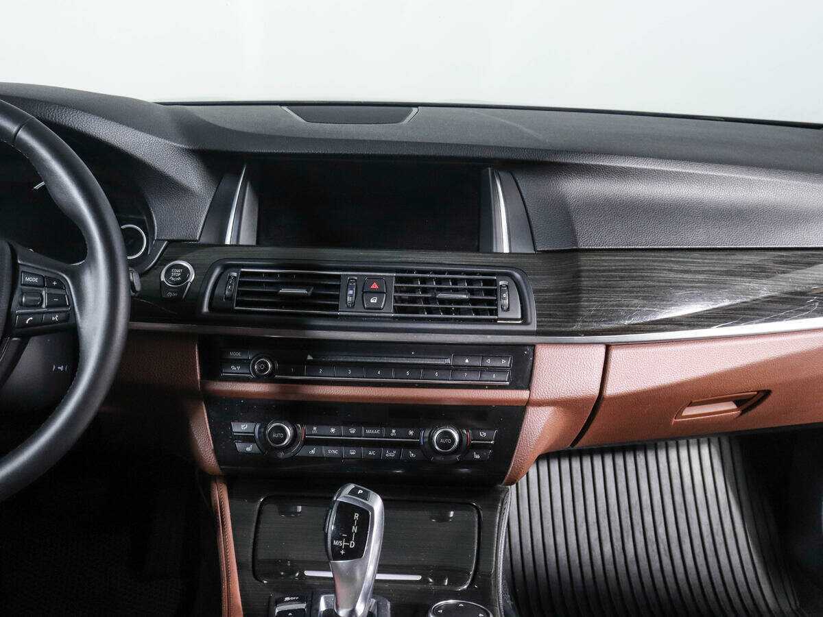 Купить БМВ 5 серии, 2016, 112 878 км.. Фото: #12