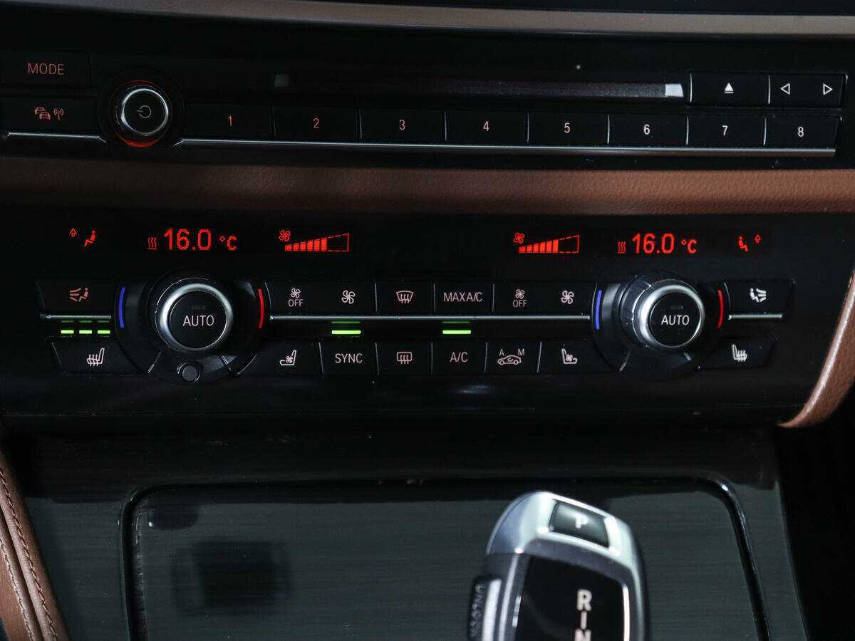 Купить БМВ 5 серии, 2016, 112 878 км.. Фото: #20