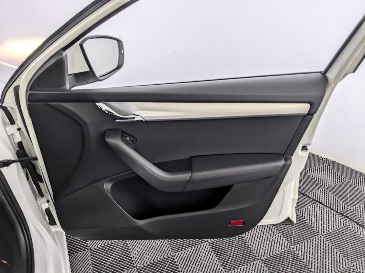 Купить Шкода Октавия, 2017, 140 461 км.. Фото: #19