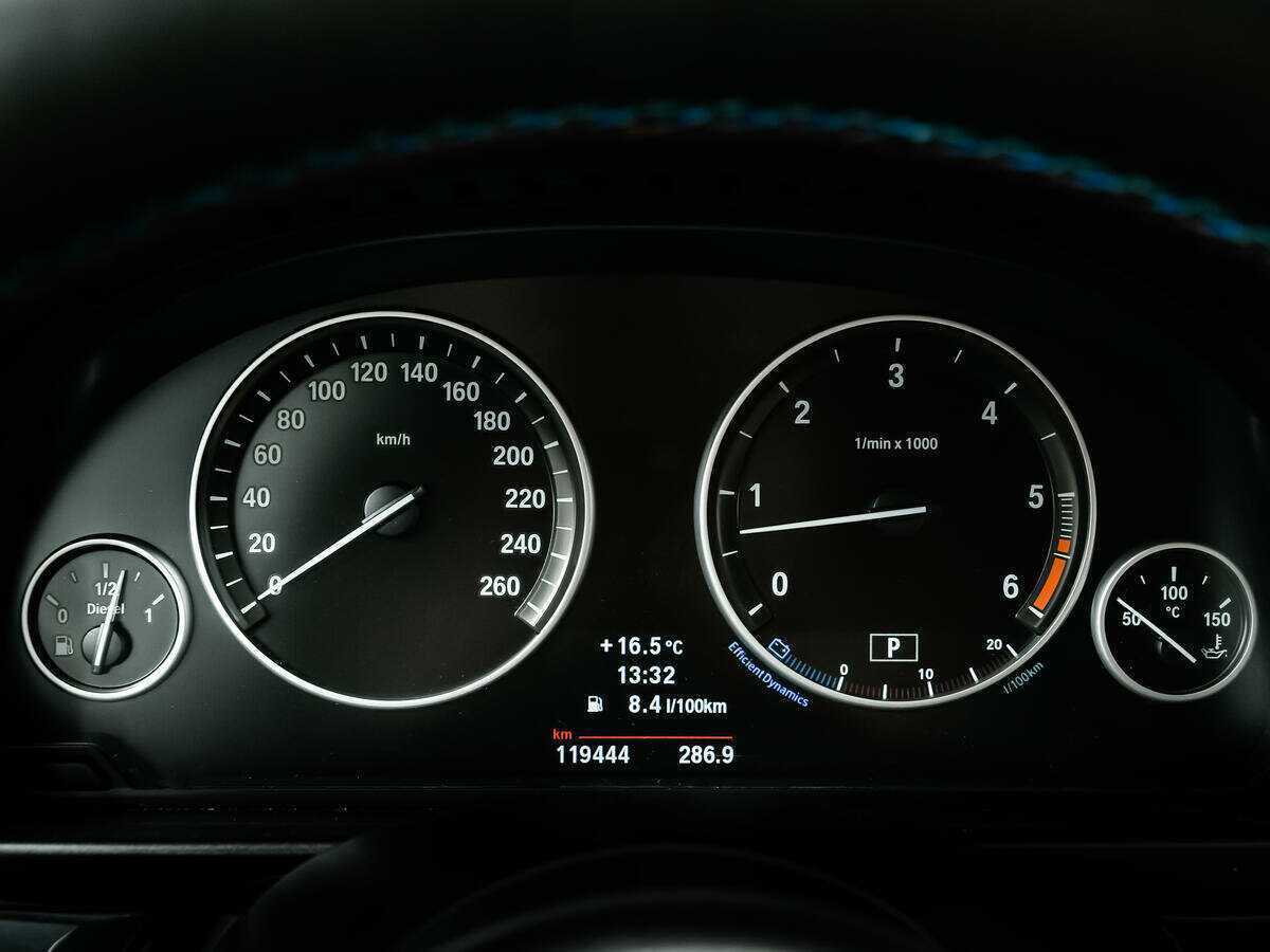 Купить БМВ 5 серии, 2013, 119 443 км.. Фото: #9