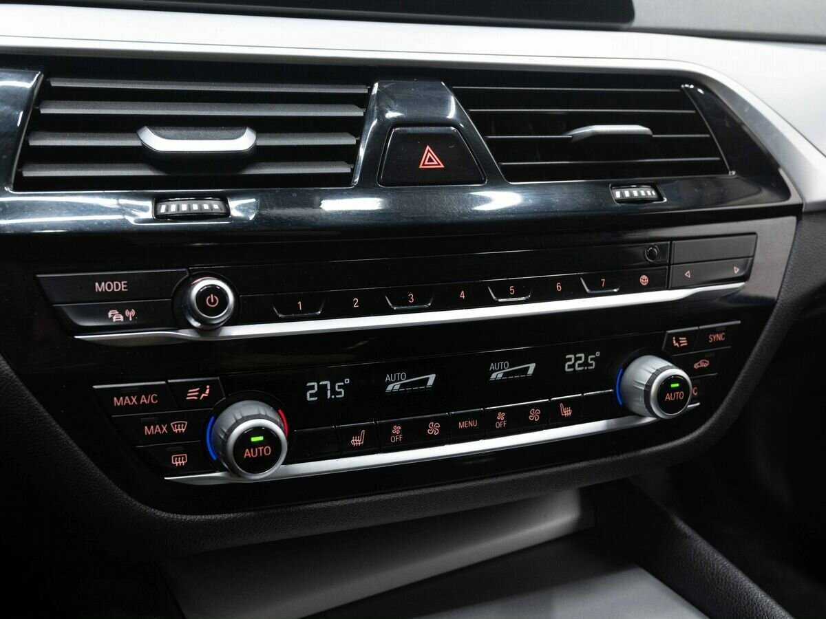 Купить БМВ 5 серии, 2019, 179 895 км.. Фото: #24