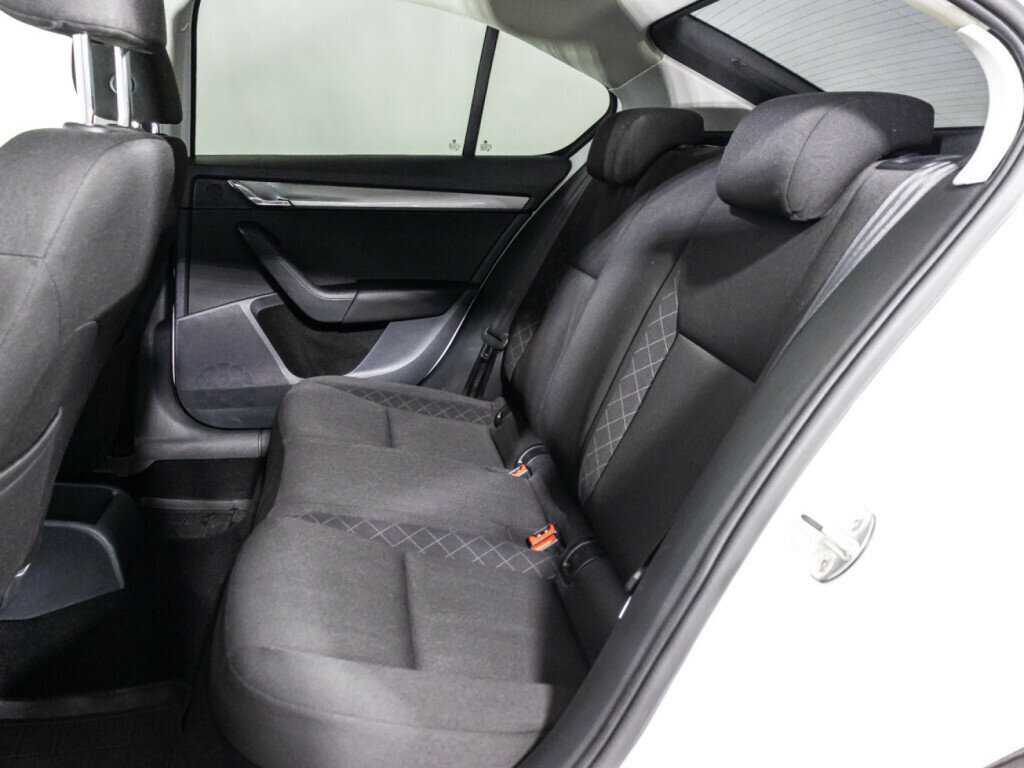 Купить Шкода Октавия, 2018, 76 083 км.. Фото: #9